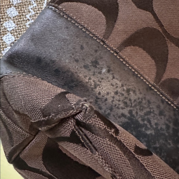 Coach Patterned Tote Bag with zipper - Picture 17 of 17